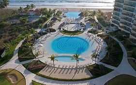 Delcanto Residences By Latour Hotel And Resorts